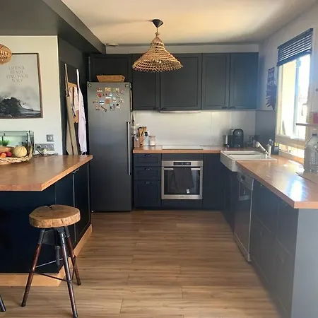 Maison 8 Personnes Avec Piscine Saint-Laurent-dʼAigouze